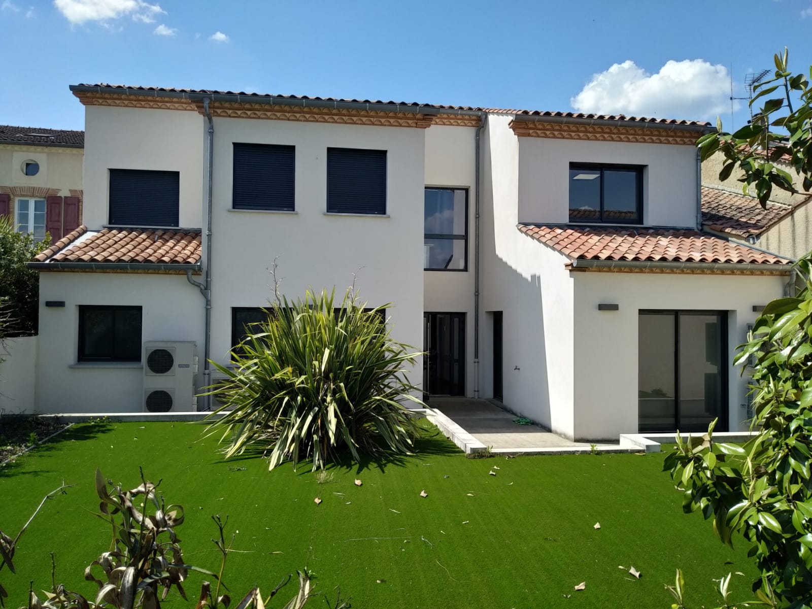 Façade arrière pôle de santé vielmur sur agout