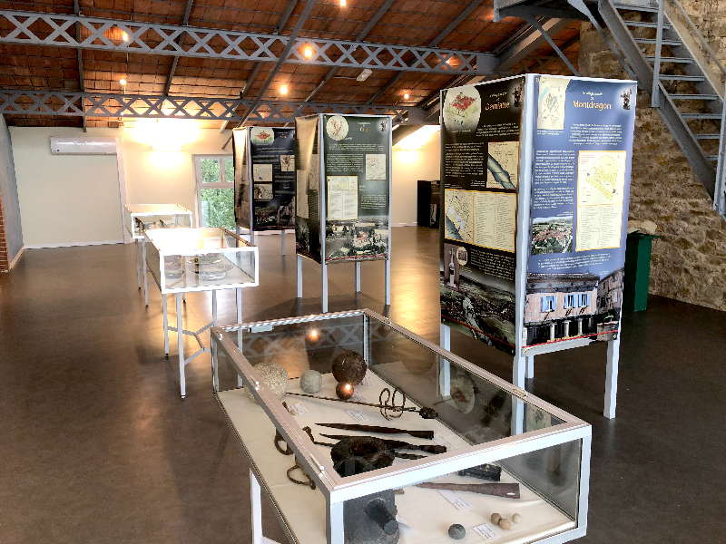 Exposition sur les Forts Villageois du Lautrécois à la Maison du Pays